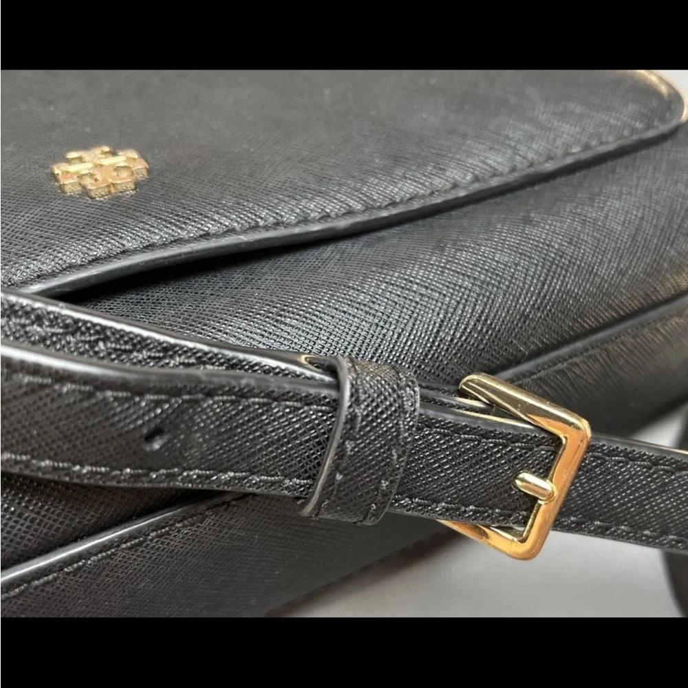 TORY BURCH Emerson Combo Chelsea Crossbody in‎ Black